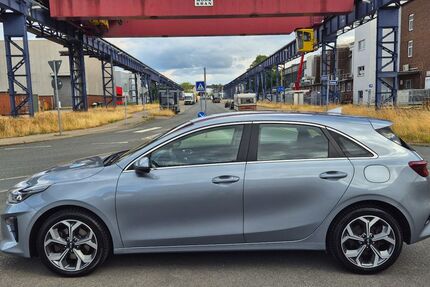 Kia ceed / Ceed 73.100 km 12.890 &euro; Mülheim 45476
