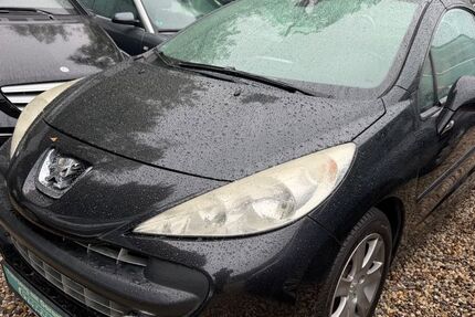 Peugeot 207 90.000 km 4.999 &euro; Essen 45147