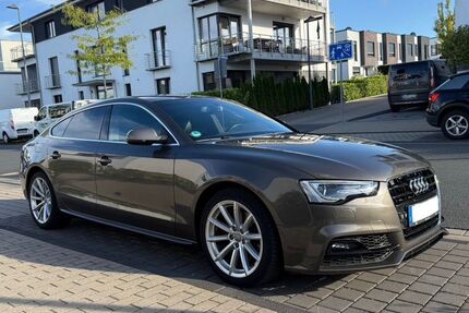 Audi A5 140.000 km 14.490 € Hagen 58083