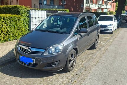 Opel Zafira 195.224 km 2.800 &euro; Marl 45770