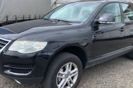 VW Touareg 329.500 km 3.499 € Gelsenkirchen 45881