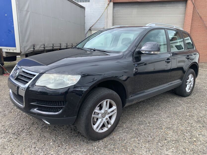 VW Touareg 329.500 km 3.499 € Gelsenkirchen 45881