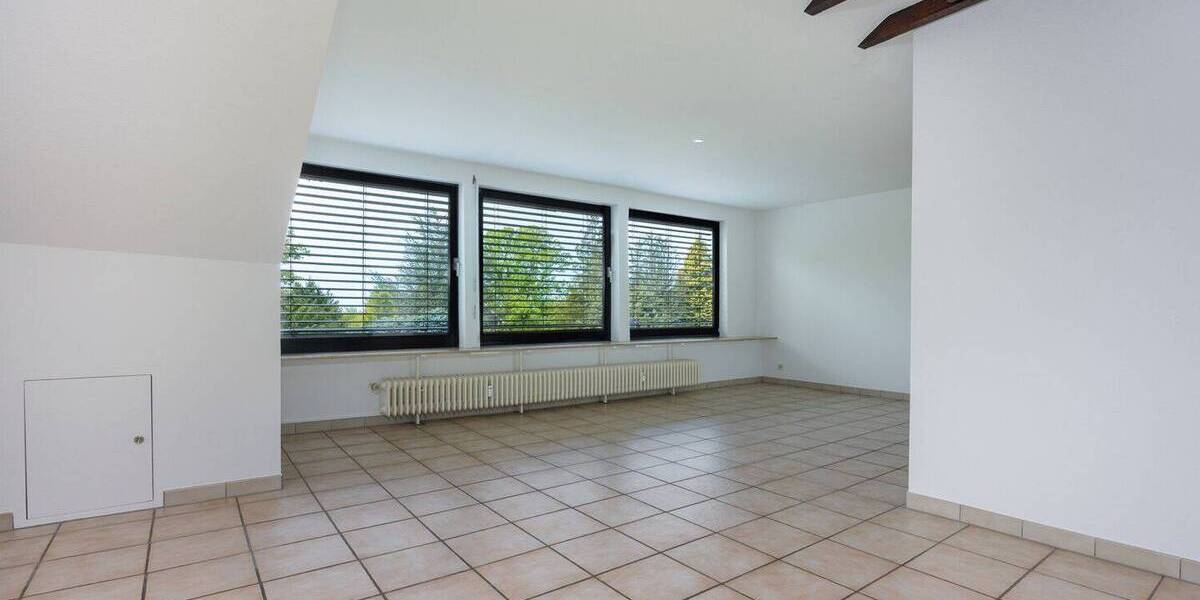 Einfamilienhaus Wuppertal Ronsdorf - 7 Zimmer, 263 m&sup2;, 670.000&euro; | Angebot:26656752