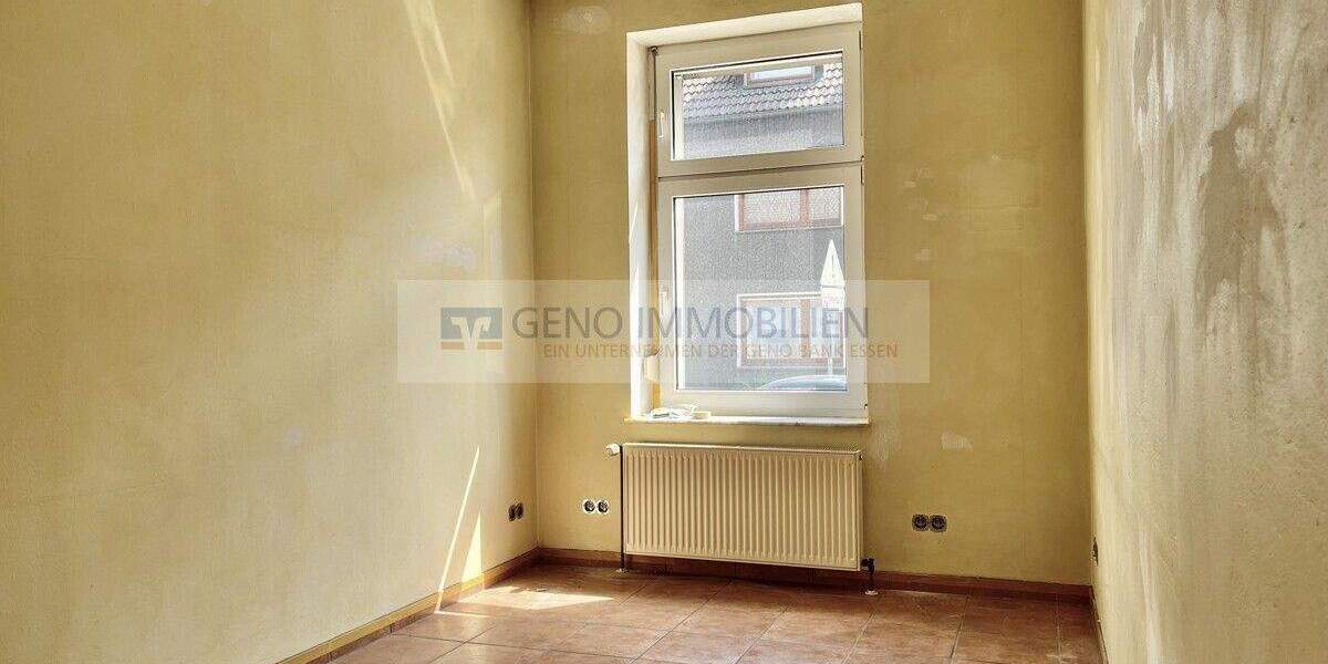 Mehrfamilienhaus, Wohnhaus Essen / Überruhr-Hinsel Überruhr-Hinsel - 9 Zimmer, 244 m&sup2;, 475.000&euro; | Angebot:23986331