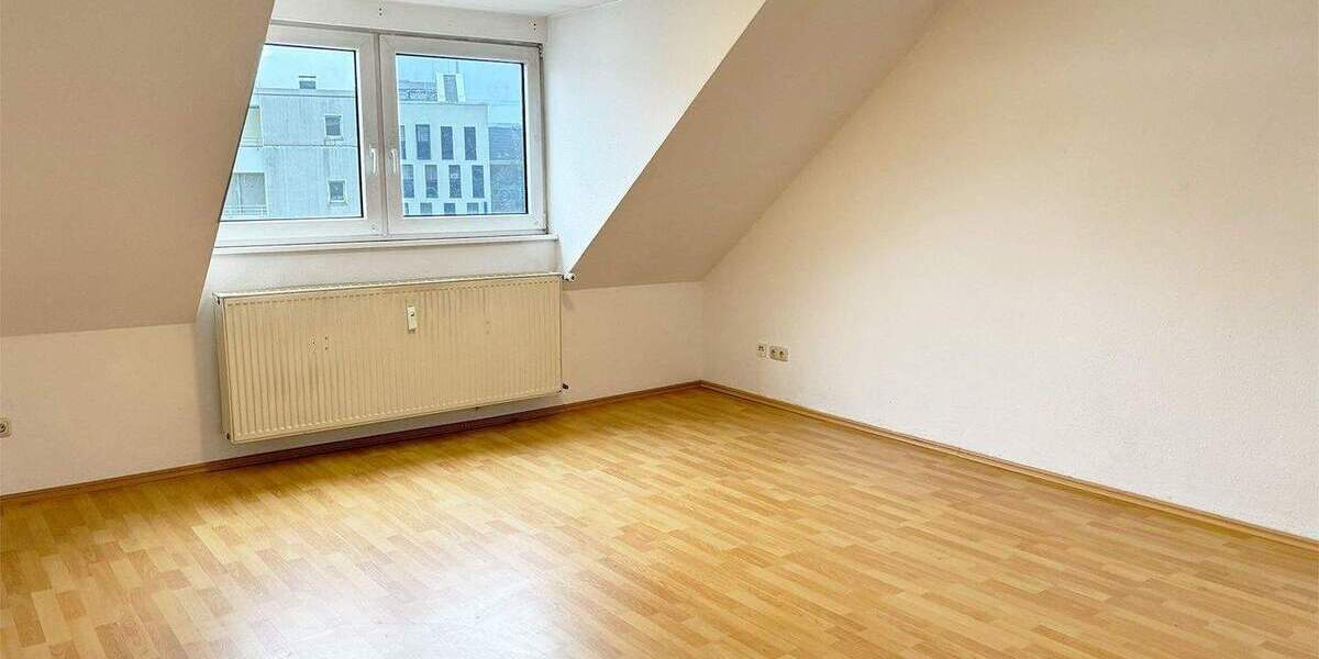Etagenwohnung Essen Stadtkern - 4 Zimmer, 95 m&sup2;, 890&euro; | Angebot:25773897