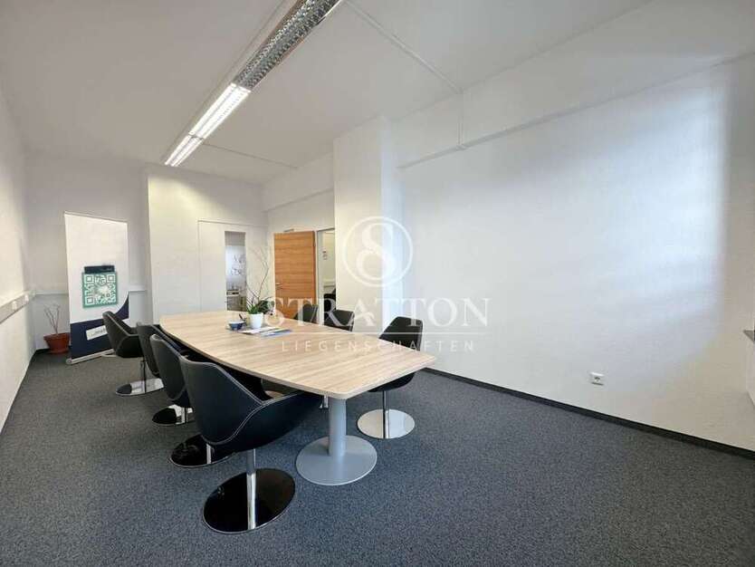 Büro in Duisburg 1.149 € 135 m²