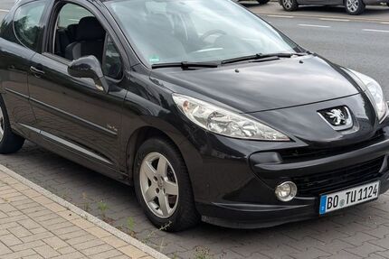 Peugeot 207 137.000 km 2.500 &euro; Bochum 44799