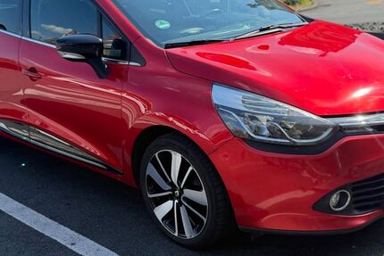 Renault Clio 180.000 km 7.100 &euro; Dortmund 44139