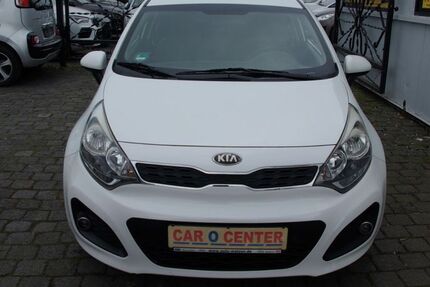 Kia Rio 145.000 km 3.990 &euro; Bottrop 46242