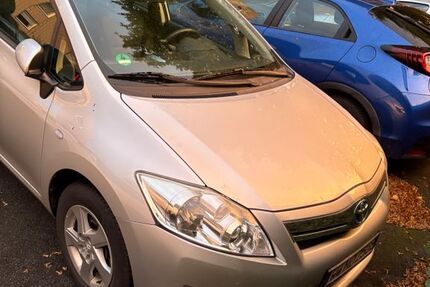 Toyota Auris 107.500 km 8.500 € Wuppertal 42115