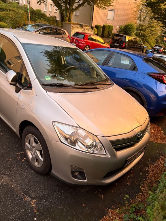 Toyota Auris 107.500 km 8.500 € Wuppertal 42115
