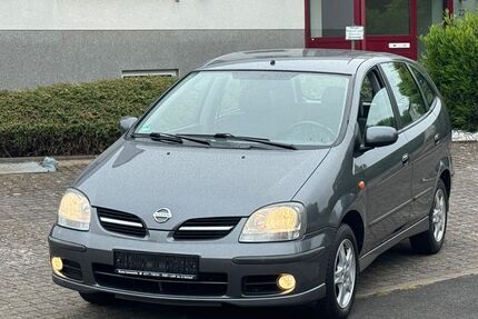 Nissan Almera Tino 140.000 km 2.750 € Unna 59427