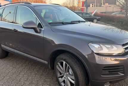 VW Touareg 335.000 km 12.499 &euro; Bochum 44879
