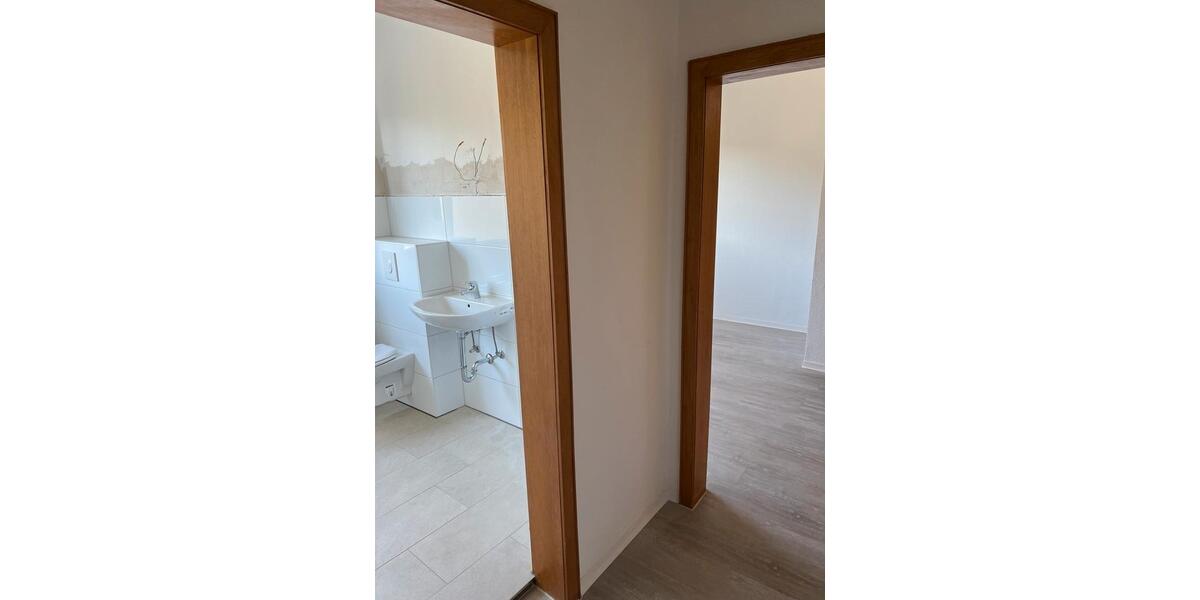 Dachgeschoßwohnung Bochum Bochum-Südwest - 2 Zimmer, 70 m&sup2;, 675&euro; | Angebot:25753657