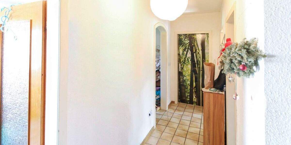 Etagenwohnung Waltrop - 3 Zimmer, 83 m&sup2;, 170.000&euro; | Angebot:25475579