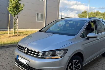 VW Touran 33.200 km 21.900 &euro; Bottrop 46236