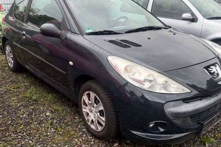 Peugeot 206 161.000 km 2.500 &euro; Essen 45326