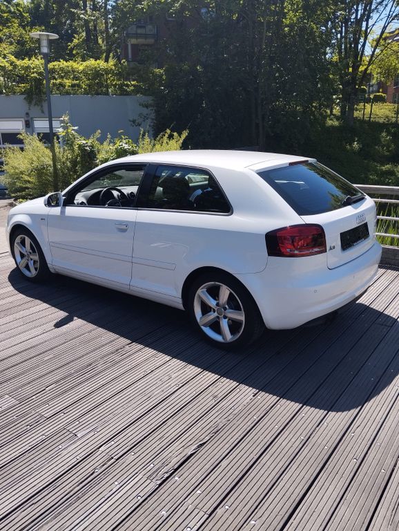 Audi A3 96.000 km 6.500 € Iserlohn 58636