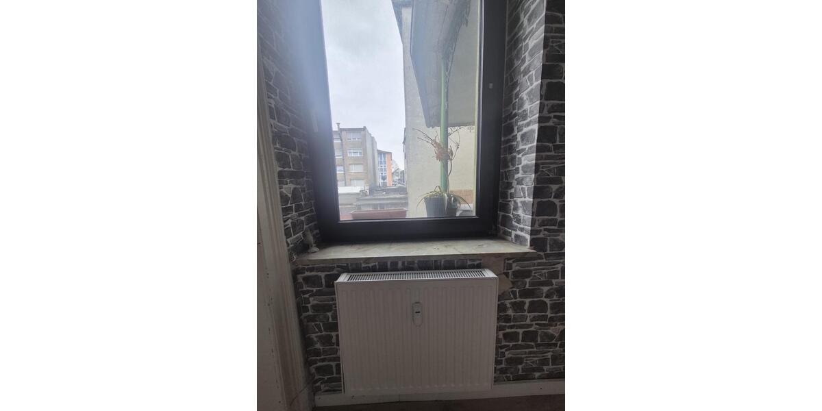 4-Zimmer-1. Obergeschoss in zentraler Mülheim an der Ruhr 4 zimmer