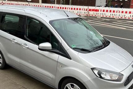 Ford Tourneo Courier 192.000 km 6.129 &euro; Essen 45138
