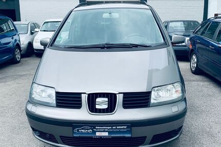 Seat Alhambra 239.000 km 2.500 € Essen 45127