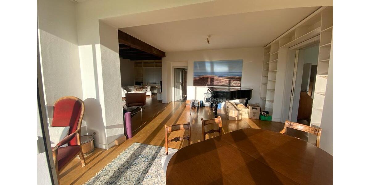 Einzigartiges Haus mit unvergleichbarem Blick zur Zwischenmiete 5 zimmer