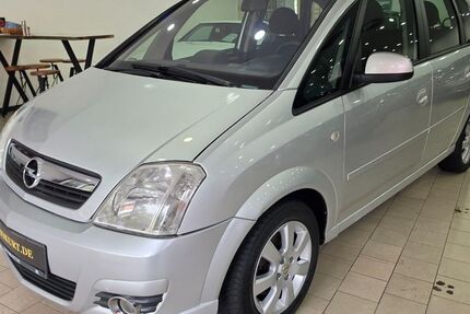 Opel Meriva 139.000 km 2.990 &euro; Recklinghausen 45661