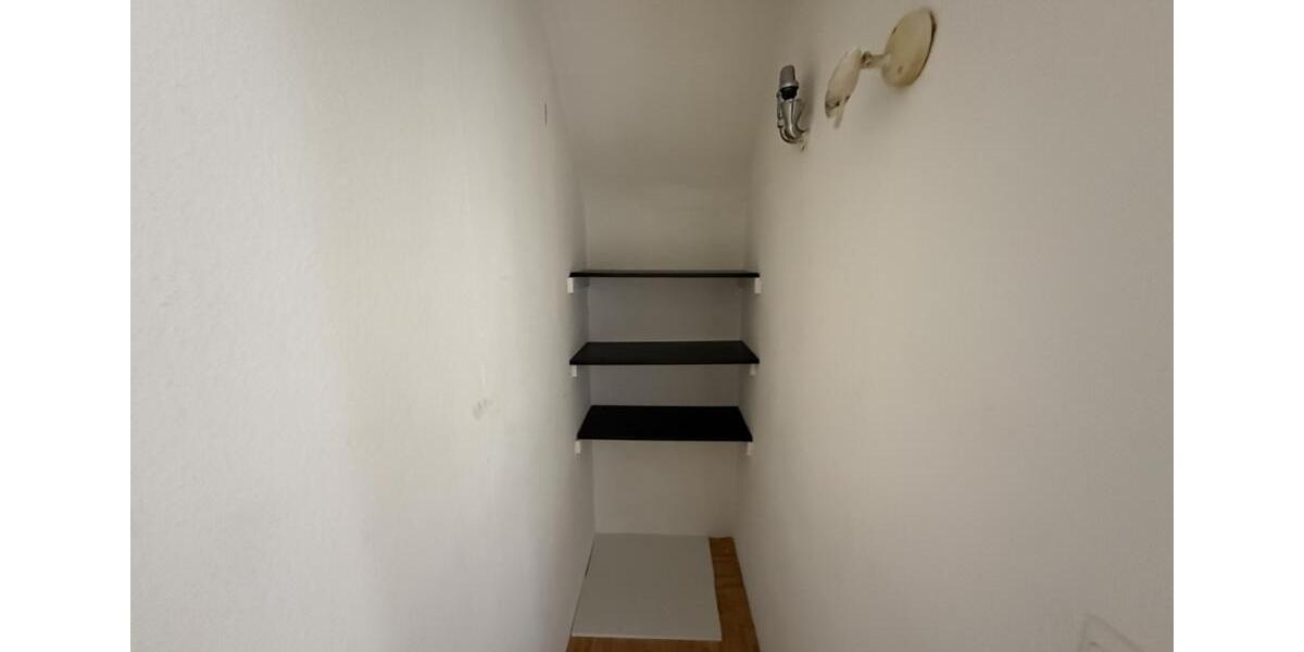 Dachgeschoßwohnung Gladbeck Brauck - 1 Zimmer, 35 m&sup2;, 245&euro; | Angebot:24492061