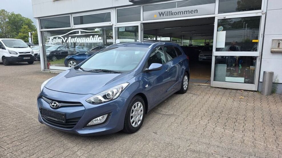i30
