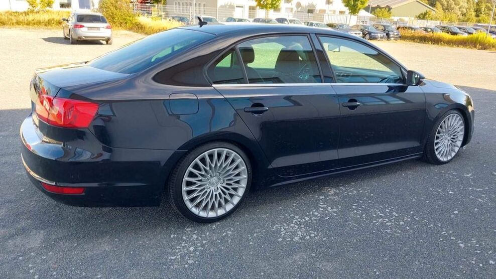 VW Jetta 93.100 km 11.490 € Bergkamen 59192
