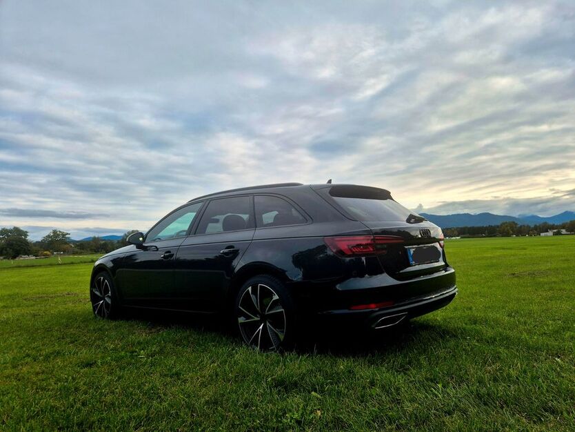 Audi A4 179.000 km 16.700 € Sprockhövel 45549