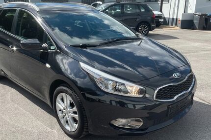 Kia ceed Sportswagon 61.426 km 8.990 € Castrop-Rauxel 44577