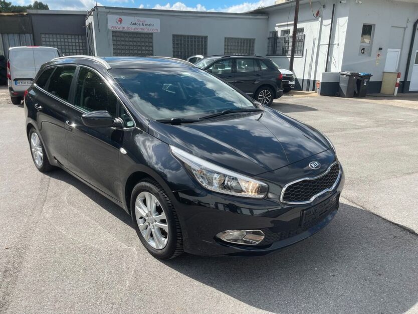 Kia ceed Sportswagon 61.426 km 8.990 € Castrop-Rauxel 44577