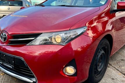 Toyota Auris 171.500 km 6.599 € Wuppertal 42277