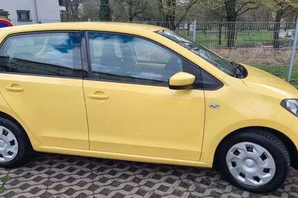 Seat Mii 75.000 km 8.800 &euro; Dortmund 44145