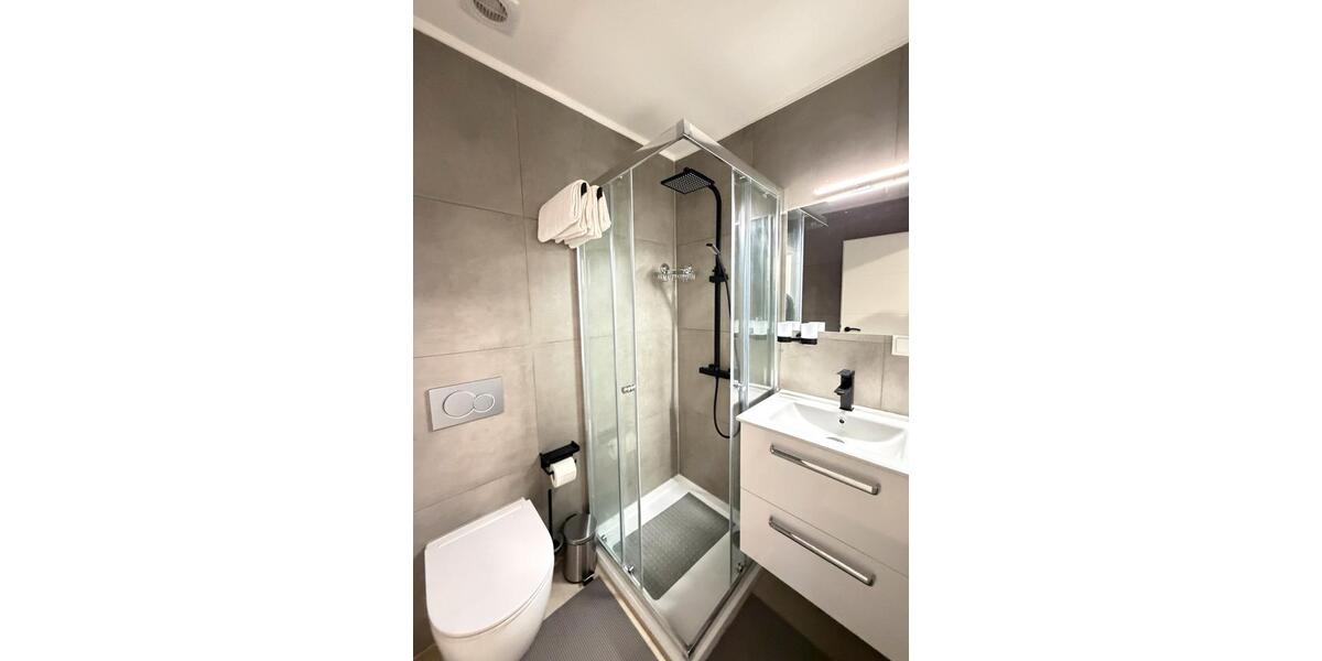 Dachgeschoßwohnung Essen Stadtbezirk III - 2 Zimmer, 55 m&sup2;, 1.900&euro; | Angebot:25322418