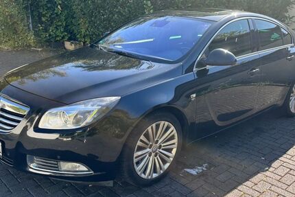 Opel Insignia 255.000 km 5.850 € Dortmund 44139