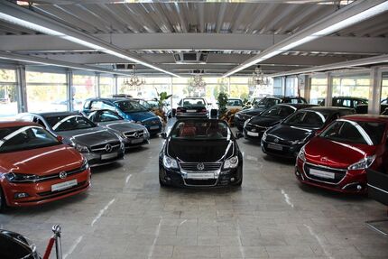 VW Eos 185.000 km 3.990 € Essen 45356