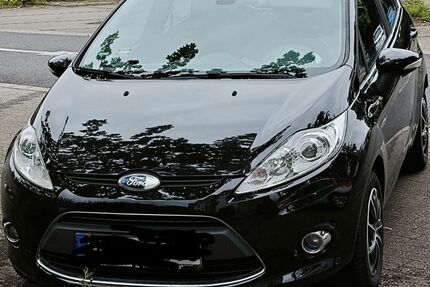 Ford Fiesta 92.000 km 4.199 &euro; Selm 59379
