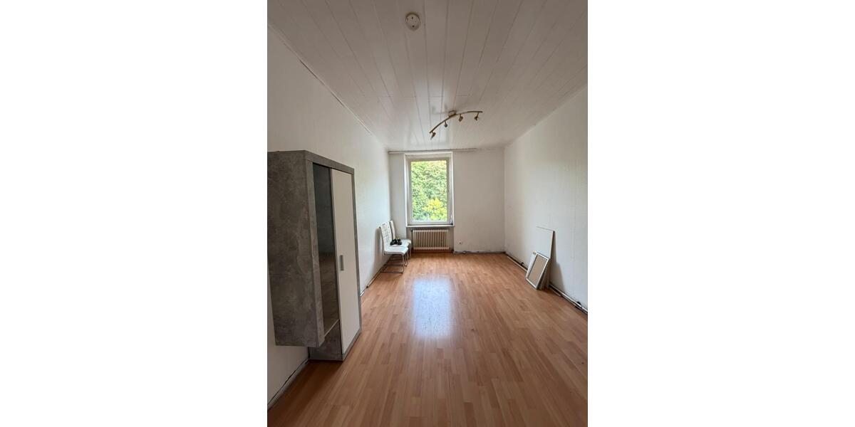 Etagenwohnung Hagen Hagen-Mitte - 4 Zimmer, 100 m&sup2;, 700&euro; | Angebot:27578003