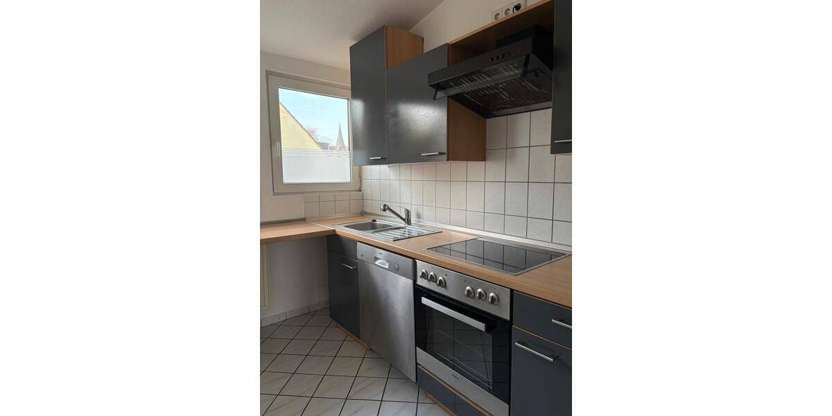 Dachgeschoßwohnung Wuppertal Gemarkung Nächstebreck - 2.5 Zimmer, 63 m&sup2;, 660&euro; | Angebot:25645309