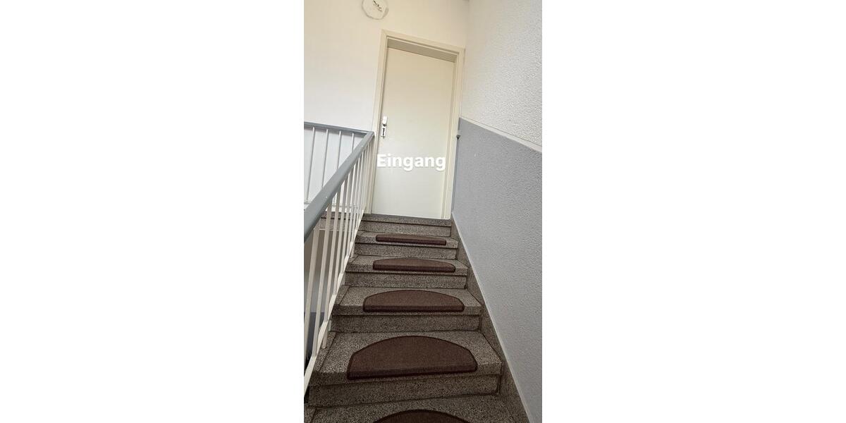 Dachgeschoßwohnung Gelsenkirchen Gelsenkirchen-Mitte - 4 Zimmer, 110 m&sup2;, 1.300&euro; | Angebot:26664036