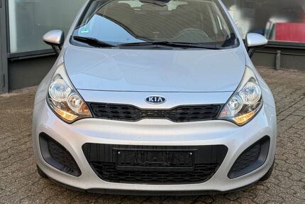 Kia Rio 99.500 km 4.900 € Datteln 45711