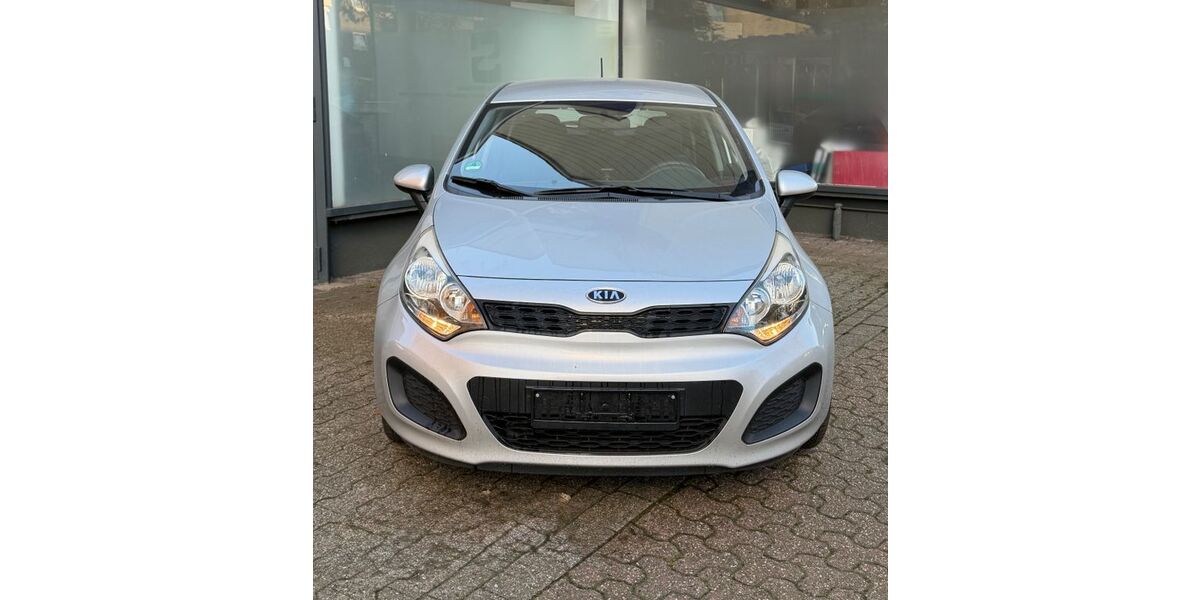 Kia Rio 99.500 km 4.900 &euro; Datteln 45711
