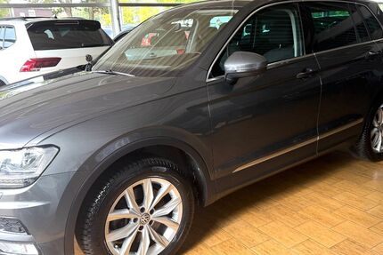 VW Tiguan 100.000 km 17.799 € Gladbeck 45966