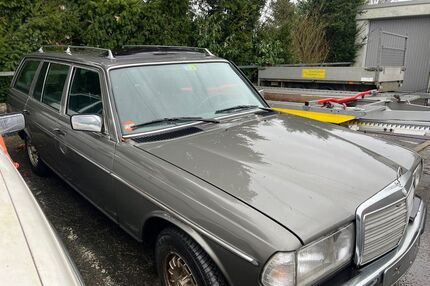Mercedes 230
