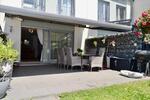 Modernes Reihenmittelhaus in Essen mit Garage und Stellplatz