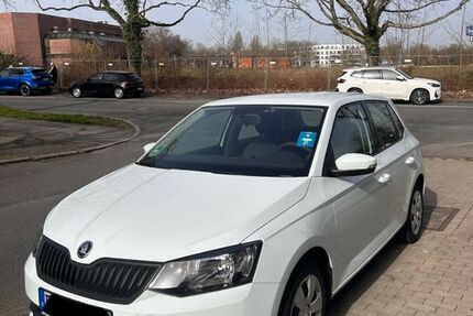 Skoda Fabia 75.421 km 6.399 &euro; Dortmund 44141