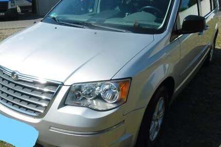 Chrysler Grand Voyager 149.000 km 6.390 € Duisburg 47058