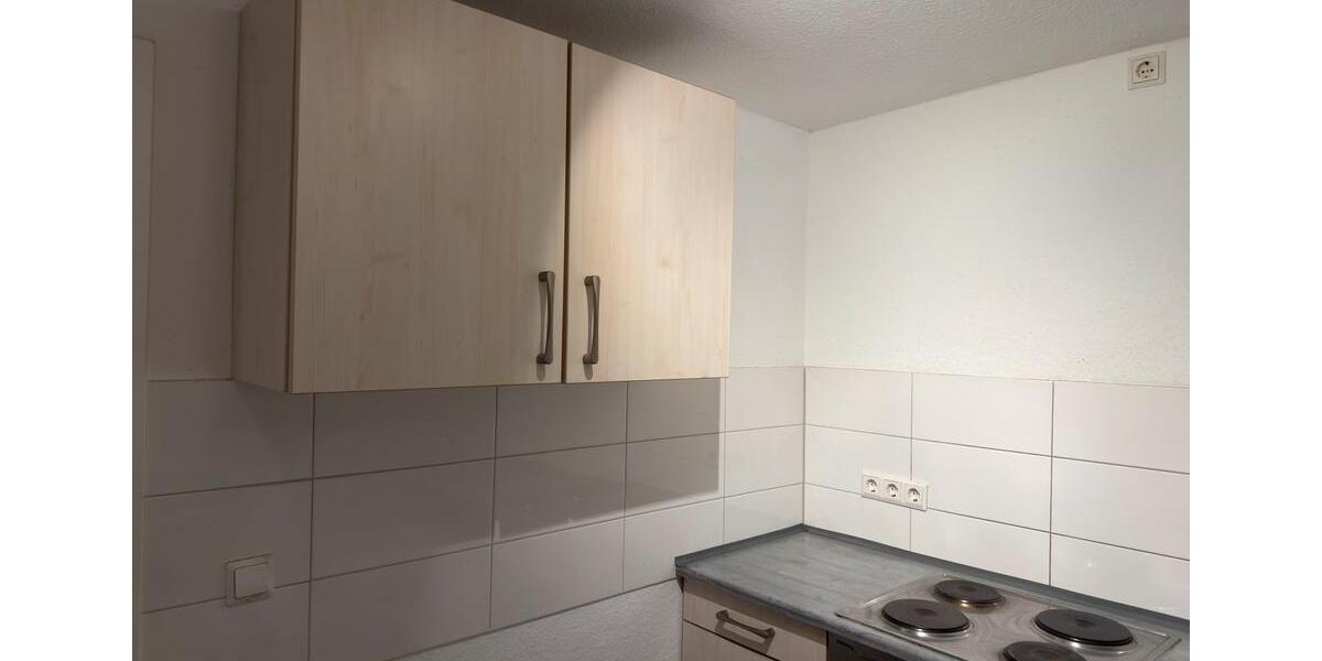 Dachgeschoßwohnung Essen Stadtbezirk VI - 3.5 Zimmer, 72 m&sup2;, 809&euro; | Angebot:24731097